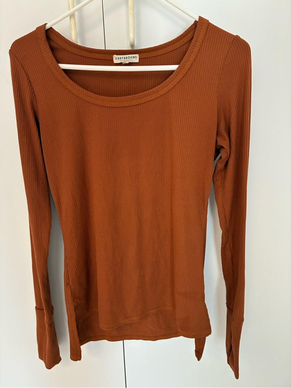 EARTHBOUND Ribbed Long-Sleeve Scoop Neck Top in Rust Brown Size XL